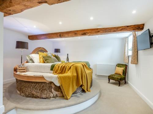 Little Cowarne Casa | Jinney Ring