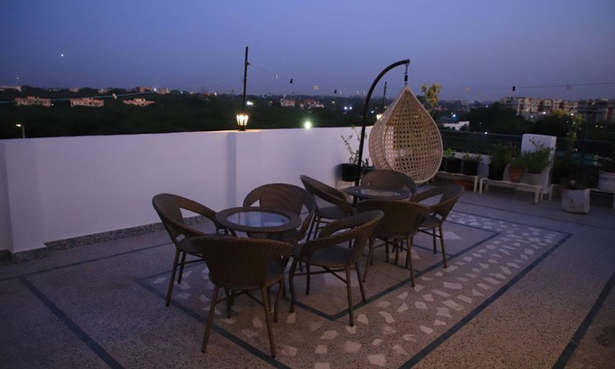 Mahipalpur Extension Cama Y Desayuno | JIP Breezy Heights