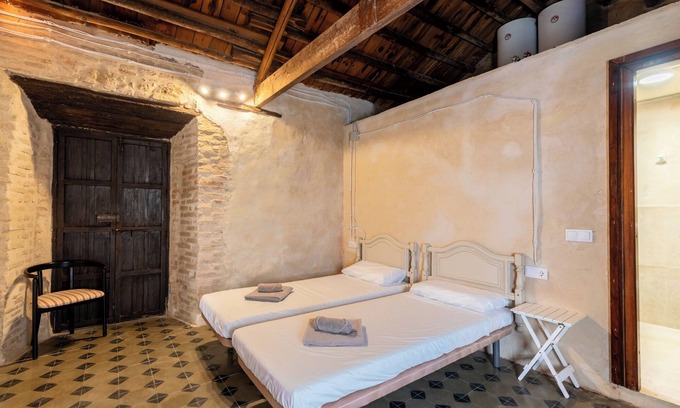 Cantillana Apartamento | Joaquín Turina 7 - One Bedroom Apartment, Sleeps 2