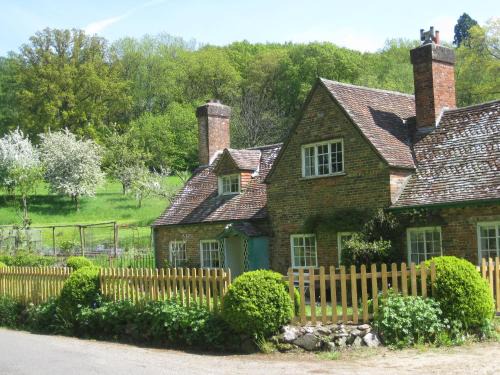 Crockerton Casa | Job's Mill Cottage