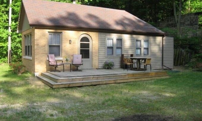 Lake Michigan Beach Cabaña | Cottage de John Cozy, para cuatro personas, RV amable!