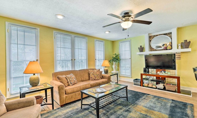 Johnson City Casa | Johnson City Vacation Rental: 1 Block to ETSU