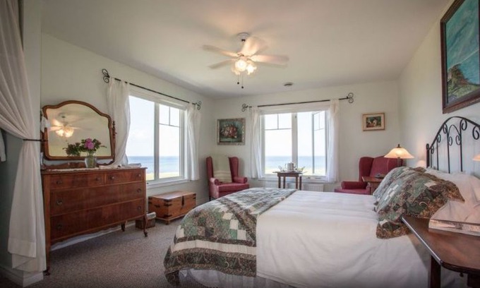 Hermanville Cama Y Desayuno | Johnson Shore Inn - PEI - Rooms 9 & 12 - Second floor