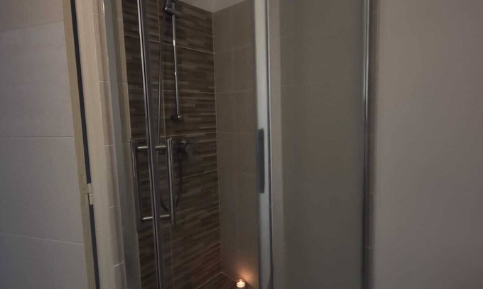 La Courneuve Apartamento | Joli Logement Devant la Mairie de la Courneuve
