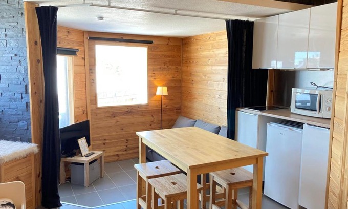 Avoriaz Apartamento | Joli studio au cœur de la station avec balcon et skis aux pieds - FR-1-634-84
