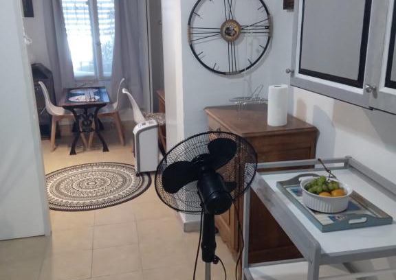 Espira de l'Agly Apartamento | Joli Studio avec jardin