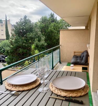 Vitry-sur-Seine Apartamento | Joli studio avec grande terrasse et parking