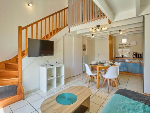 Barbotan-les-Thermes Apartamento | Joli T2 à Barbotan avec Terrasse et Jardin - FR-1-841-32