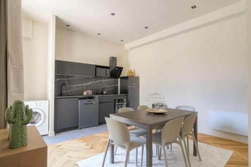 Les Serres - Vivier Apartamento | Joli T3 avec terrasse et parking, Écully
