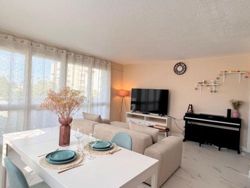 Sannois Cama Y Desayuno | Jolie Chambre Confortable