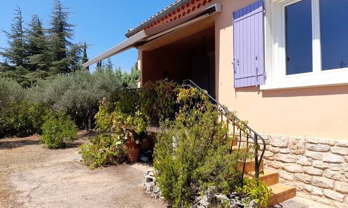 Saint-Saturnin-les-Apt Casa | Jolie Maison Familiale Dans le Luberon
