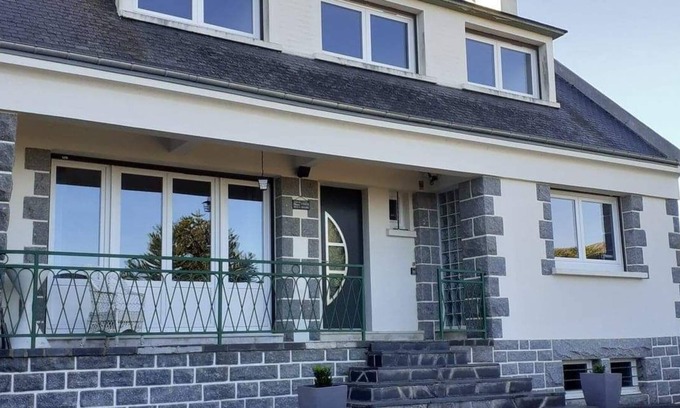 Le Haut-Corlay Casa | Jolie Maison Bretonne de Caractère Avec Spa Intérieur et Jardin Clos