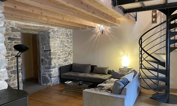 Millau Casa | Jolie Maison de Vignes Entre Ville et Jardin