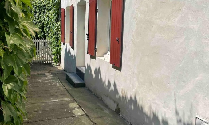 Equemauville Casa | Jolie Maison en Plein Cœur Dhonfleur