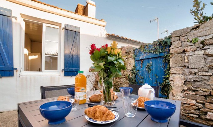 Noirmoutier-en-l'Ile Casa | Jolie maison avec cour pour 5 personnes
