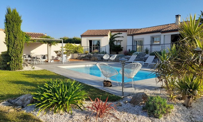 Pepieux Casa | Jolie Villa au Coeur du Minervois Dans L'aude, Idéale Pour les Familles!
