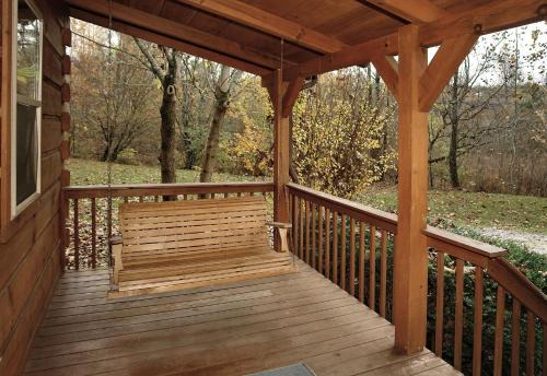 Cosby Casa | Jon's Pond