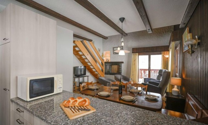Ovronnaz Apartamento | Jorasse C 20 by Interhome