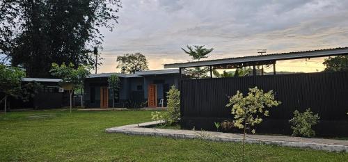 Manolo Fortich Casa | Jorge's Family Room