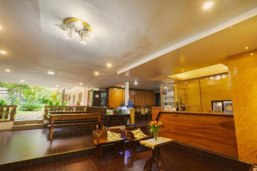 Coron Hotel | Jorge Transient House