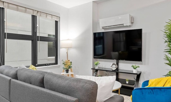 Westown Apartamento | Journal Commons 330 · Executive Suite 1BR The Heart of Milwaukee