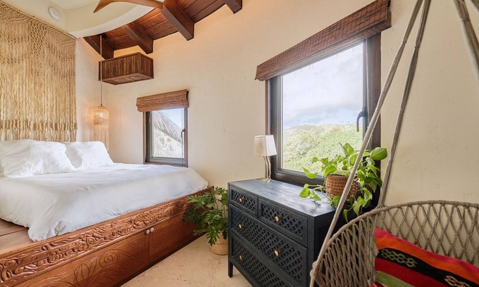 East End Apartamento | Joy Suite | Breakfast Included Caribbean Vacation
