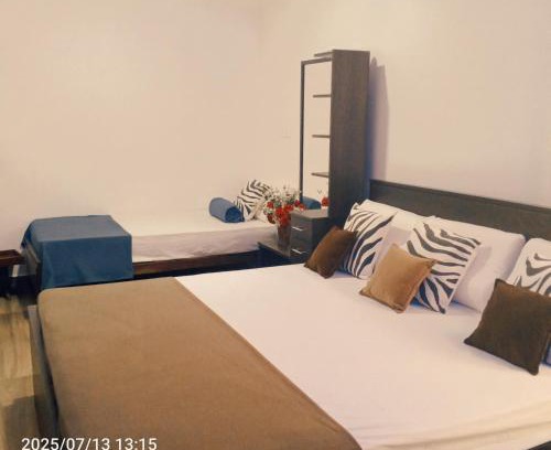 Ella Cama Y Desayuno | Js Homes Ella