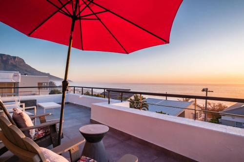 Camps Bay Villa | Jumeirah Blue