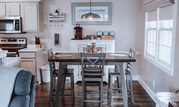 Sunset Beach Condominio | June 7-21 available