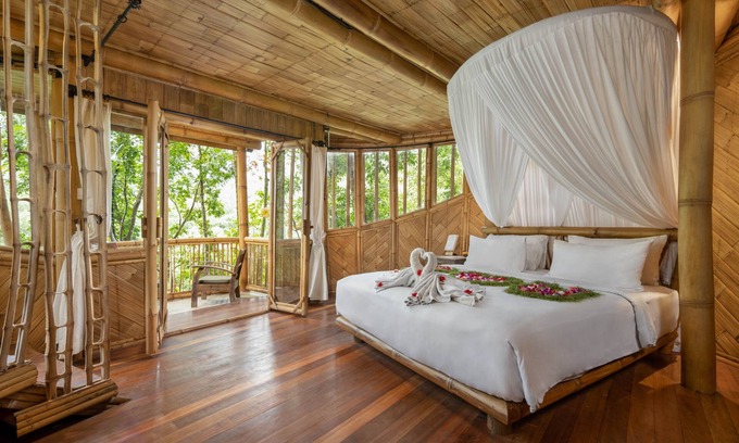 East Selemadeg Villa | ¡Retiro en la naturaleza! Hermosa villa de bambú de 1 habitación en Tabanan