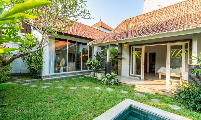 Berawa Villa | Jungle Amaranth Villa Canggu