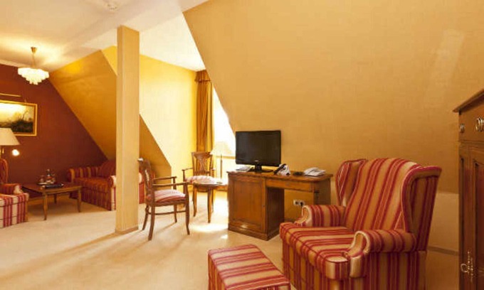 Muritz Otro | Junior suite castle country side - Seehotel Schloss Klink