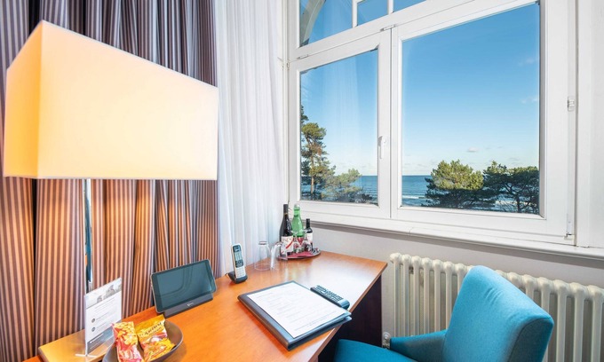 Binz Apartamento | Junior suite con vista panorámica al mar - Hotel Villa Belvedere