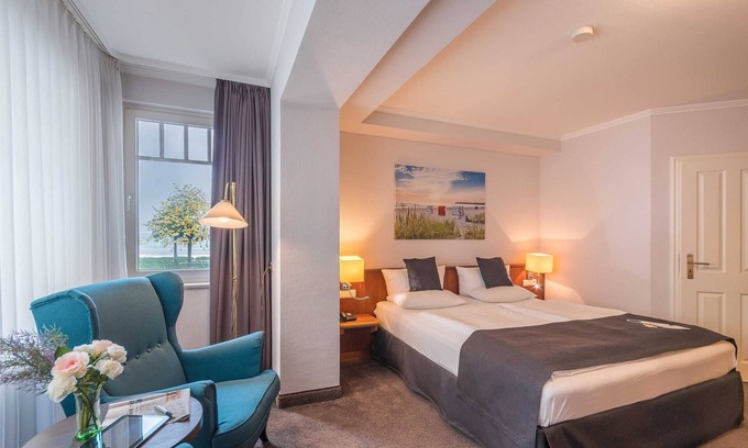 Binz Apartamento | Juniorsuite Seitl. Meerblick - Hotel Villa Belvedere