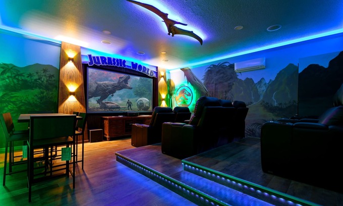 Davenport Casa | Jurassic Movie Room/ Loft Game Room/ Themed w/ resort amenities