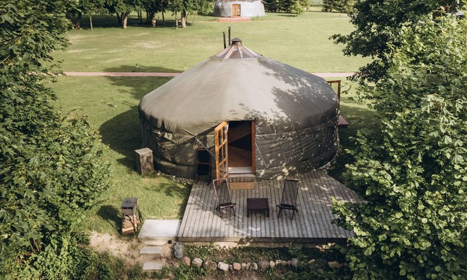 Darsuniskis Cabina | Jurta in der Natur am Fluss im Wald.gerne mit Kindern und Haustieren
