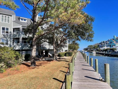 Manteo Casa | Just Another Day in Paradise