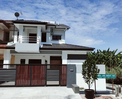 Taman Rapat Damai Casa | Just Austin Guesthouse