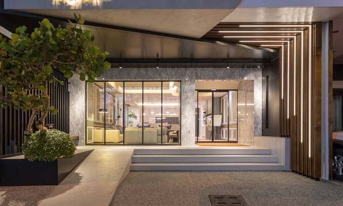 West Central District Hotel | Just Enjoy Business Hotel