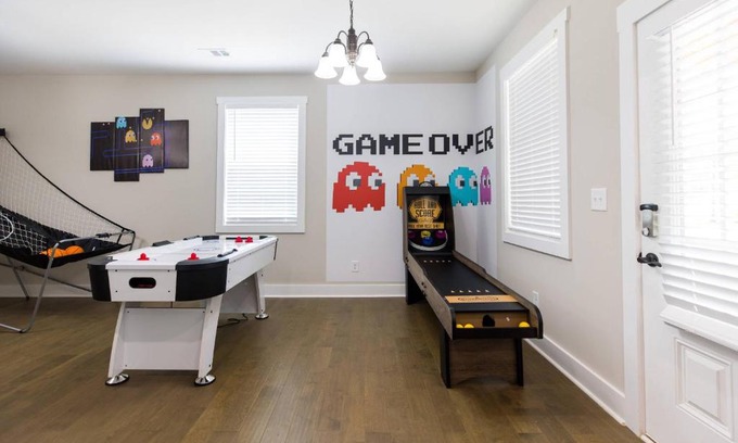 Gainesville Casa | Just For Kicks