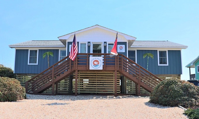 Emerald Isle Cabaña | Impresionantes vistas al mar frente a Pet Friendly-Clean, sistema de sonido dentro y fuera!