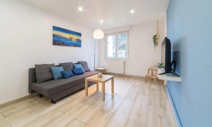 Mulhouse Apartamento | JUST FOR YOU - Balcon - Parking - Calme- Fibre - RELAX BNB