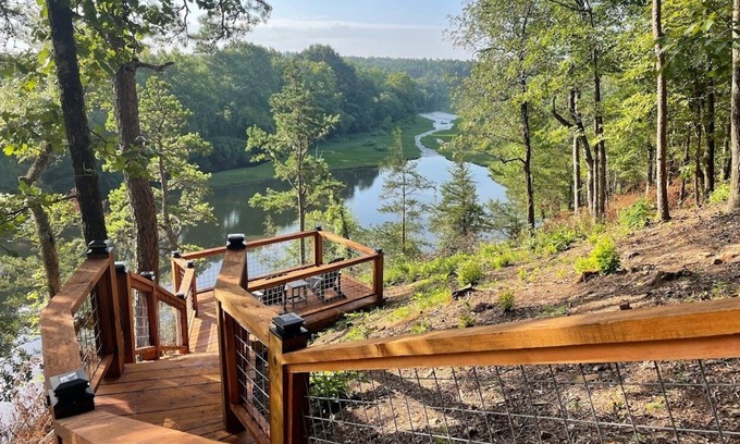 Octavia Cabina | Just the Two of Us River Front Luxury Cabin -Private/Romantic/Hot Tub