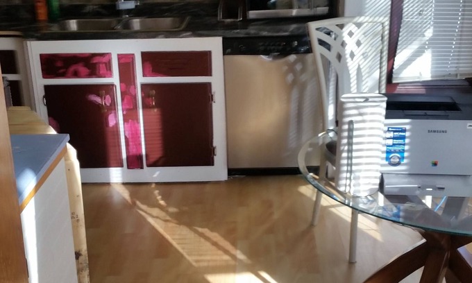Neepawa Casa | Just You in Neepawa Vacation Home