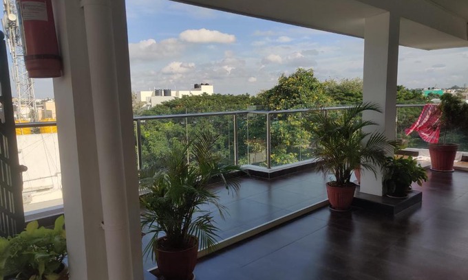 Kalyan Nagar Apartamento | Justwalkin Rooms - GTS Suites, Kammanahalli