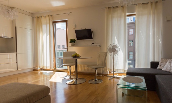 Old Town Apartamento | Apartamento-Baño Privado-Vista al patio-Y5B