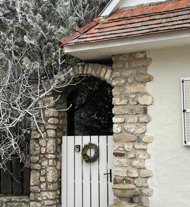Koveskal Apartamento | Kő, és Kavics vendégházak