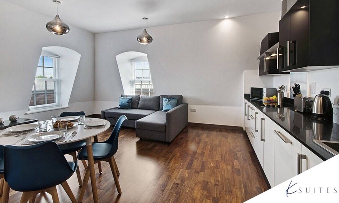 Welwyn Garden City Apartamento | K Suites - Modern 2 Bed Apt in Central Area