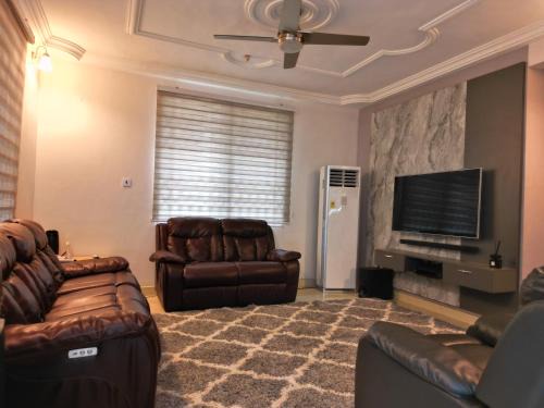 Accra Apartamento | Kadny Villa
