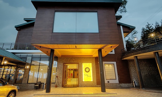Dharampur Hotel | Kaithal Resort - Kasauli